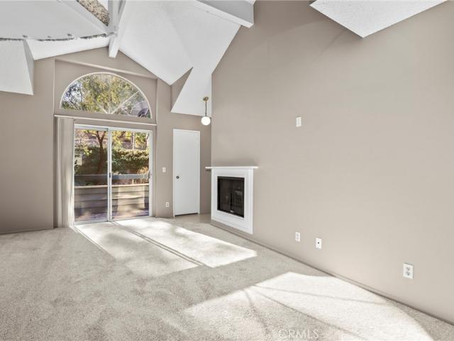 Condo for sale in Canyon Country, California