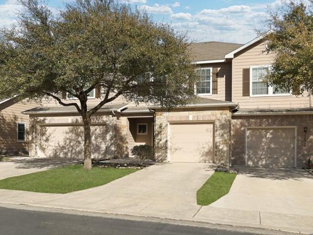 Townhouse for sale in Leesville, Texas