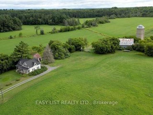 House for sale in Clarence-rockland, Ontario