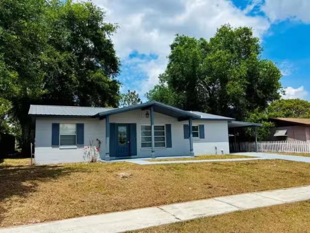 House for rent in Deltona