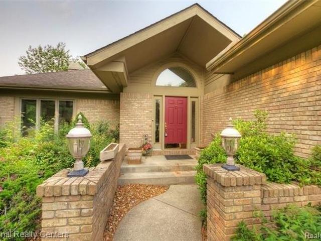 Condo for sale in Jackson