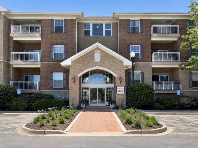 Condo for sale in Geneva, Kane County