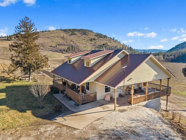 House for sale in Kettle Falls, Washington