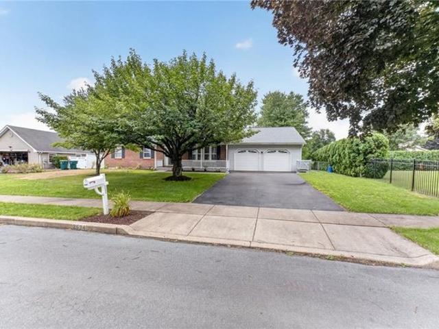 House for sale in Easton, Pennsylvania