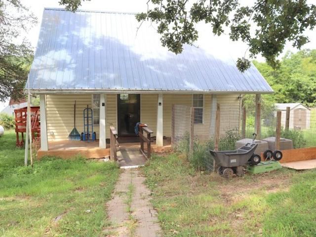 House for sale in Thornfield, Missouri