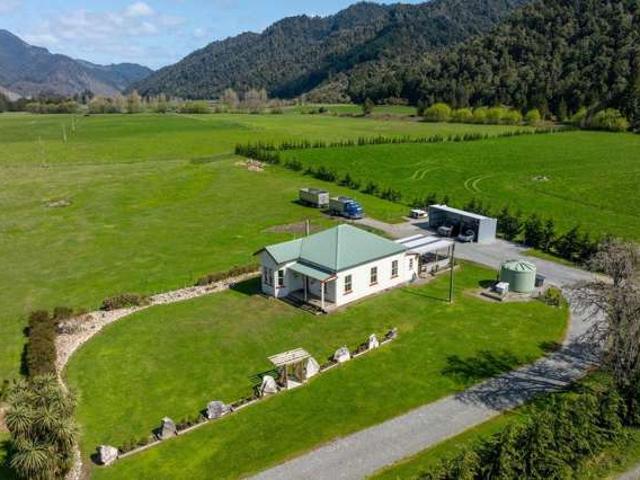 Property for sale in Murchison, Tasman