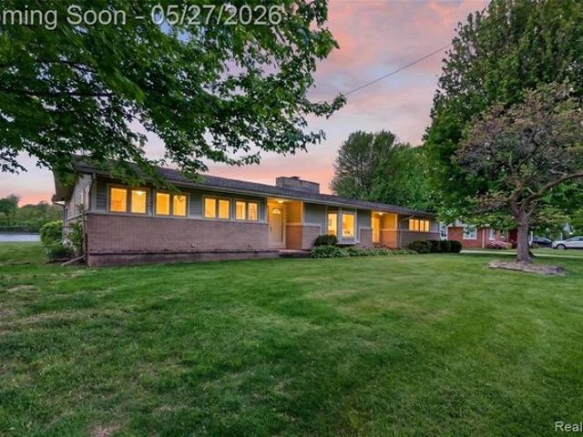 House for sale in Flat Rock, Michigan