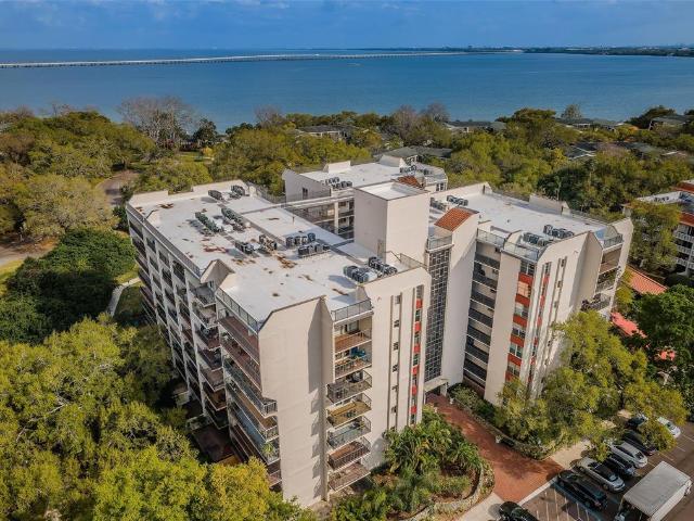 Condo for sale in Clearwater, Florida