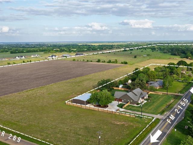 Property for sale in Snook, Texas