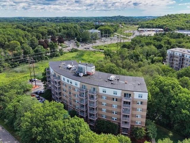 Condo for sale in Woburn, Massachusetts
