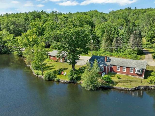 House for sale in New Hampshire