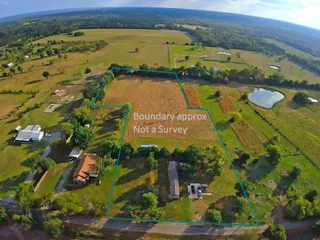 House for sale in Hunt, Texas