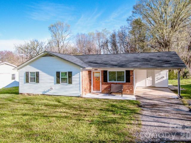 House for sale in Mocksville, North Carolina