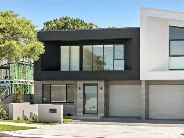 Condo for rent in Sydney, New South Wales