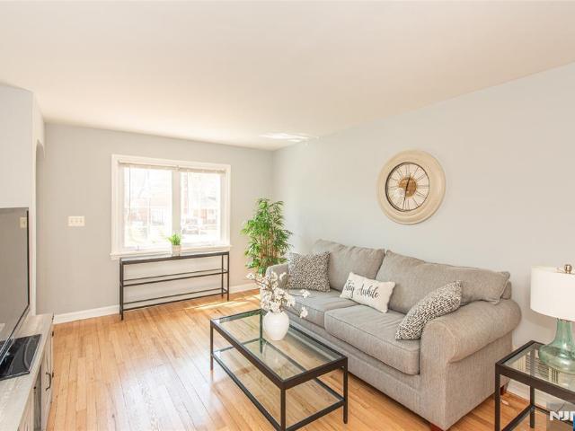 House for sale in Hasbrouck Heights, New Jersey