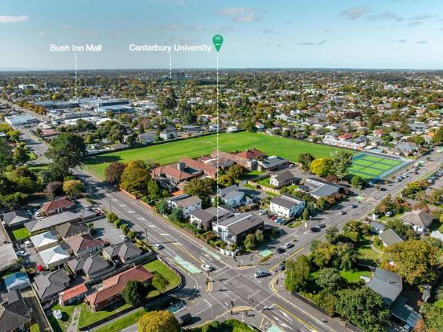 Apartment for sale in Chaslands, Canterbury