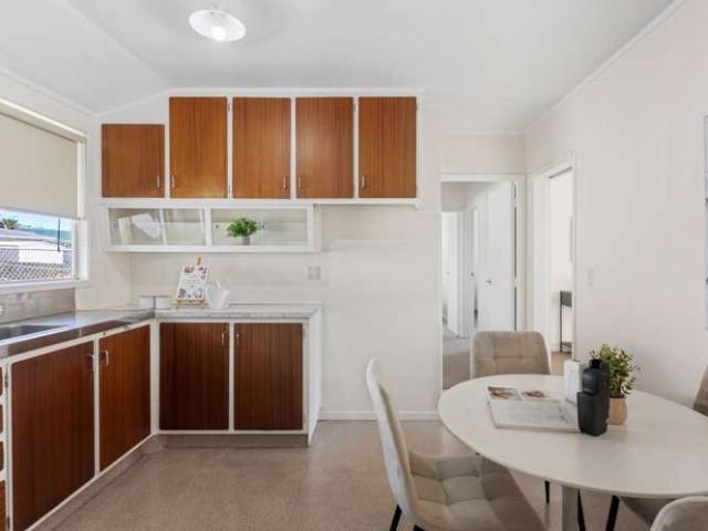 Apartment for sale in New Lynn, Oroua County