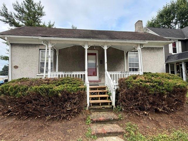 House for sale in West Jefferson, Ohio