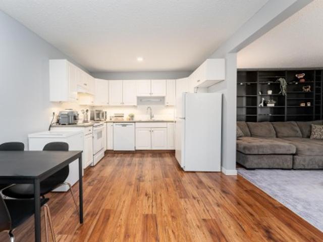 Condo for sale in Wedgewood, Alberta