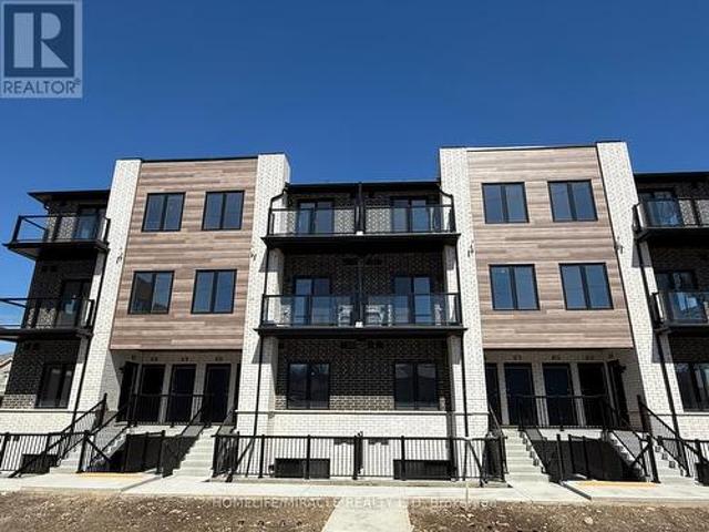 Townhouse for rent in Kitchener, Ontario