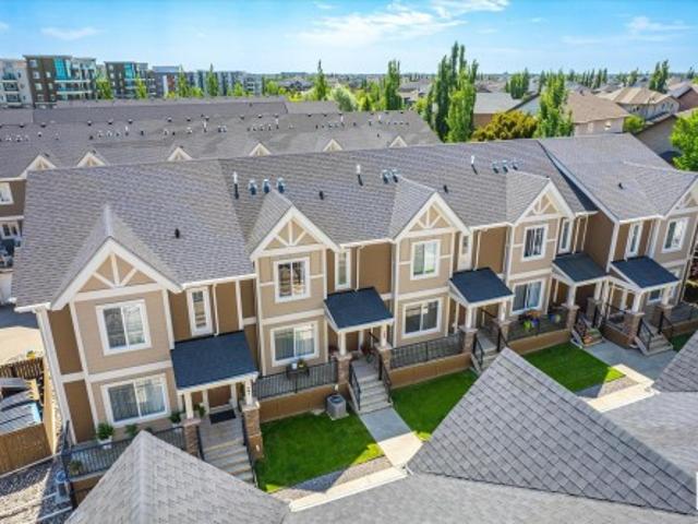 Townhouse for sale in Edmonton