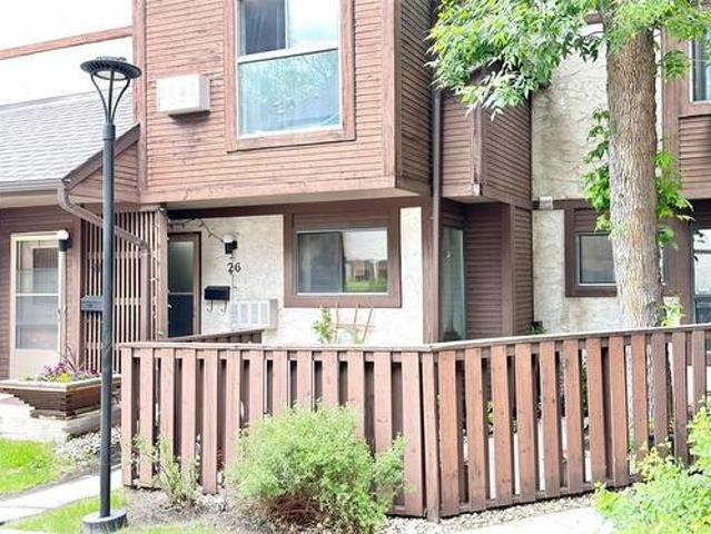 Townhouse for sale in East St. Paul, Manitoba