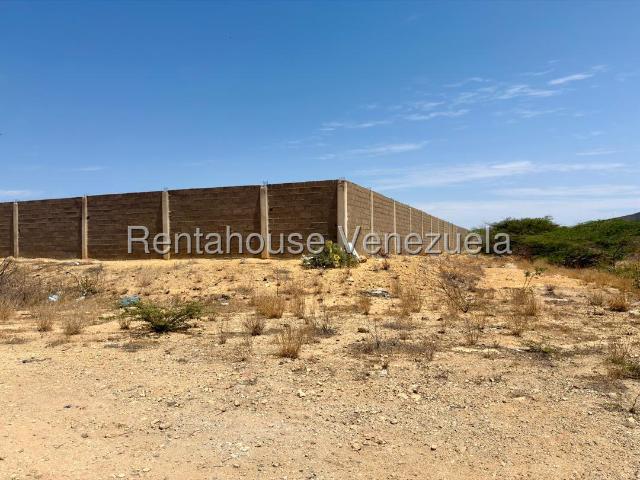 Terreno en venta en Punto Fijo, Falcón