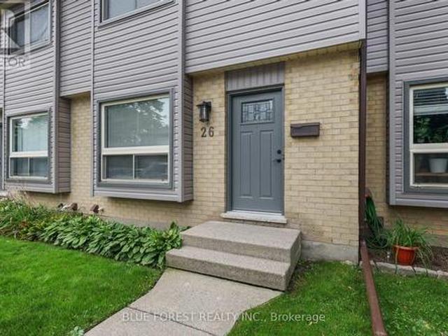 Townhouse for sale in Arva, Ontario