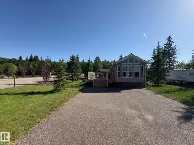 House for sale in Bonnyville, Alberta