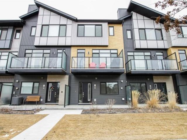 Townhouse for sale in Sherwood Park, Alberta