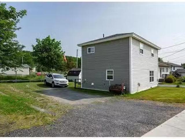 House for sale in Carbonear, Newfoundland And Labrador