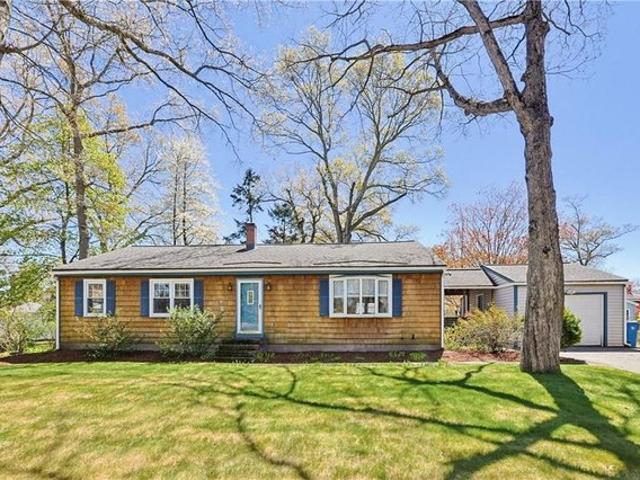 House for sale in Cumberland, Rhode Island