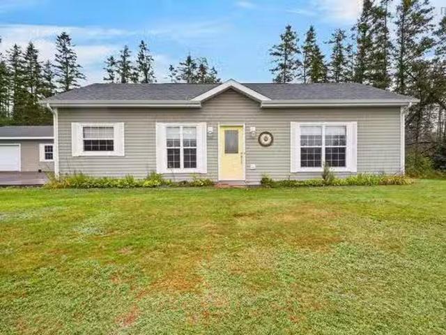 House for sale in Staples Brook, Belmont