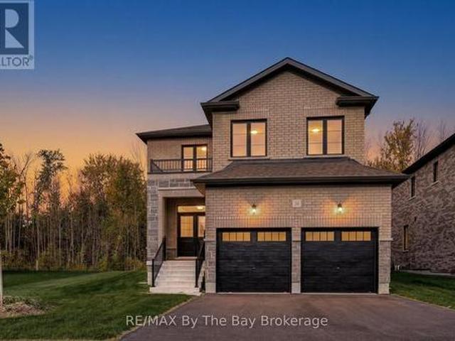 House for sale in Wasaga Beach, Ontario