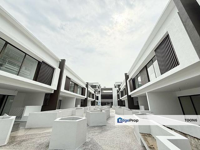House for sale in Petaling, Damansara Damai