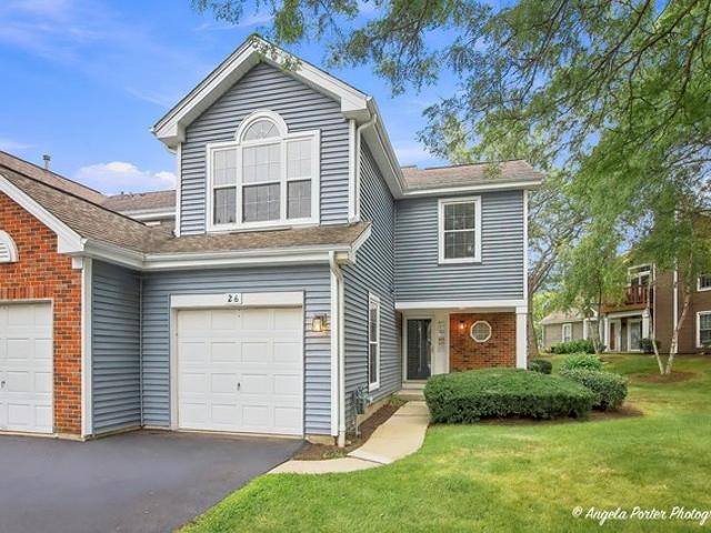 Townhouse for sale in Mchenry, Illinois