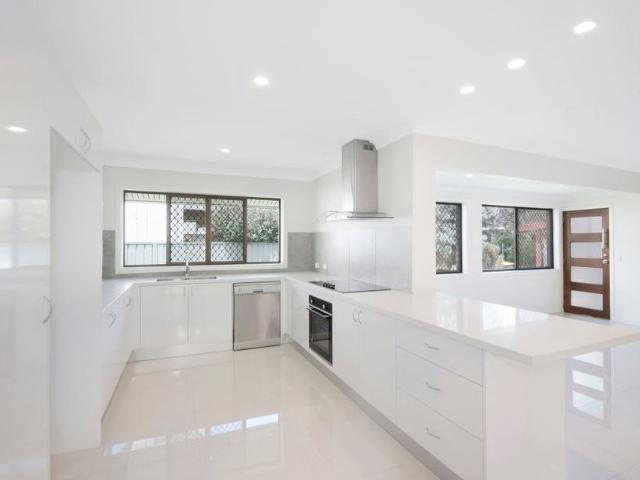 Apartment for rent in MacGregor, Greater Brisbane