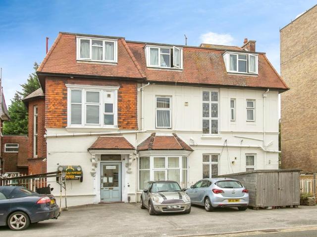 House for sale in Boscombe, Bournemouth