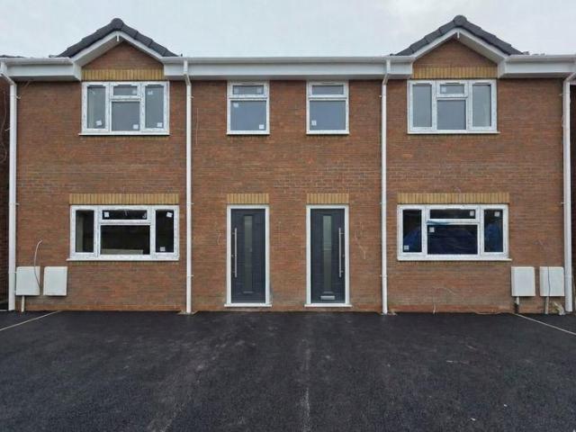 House for rent in West Coseley, Coseley