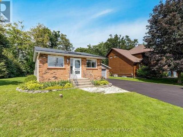 House for sale in Innisfil, Central Ontario