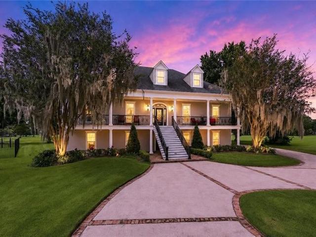 House for sale in Destrehan, Louisiana