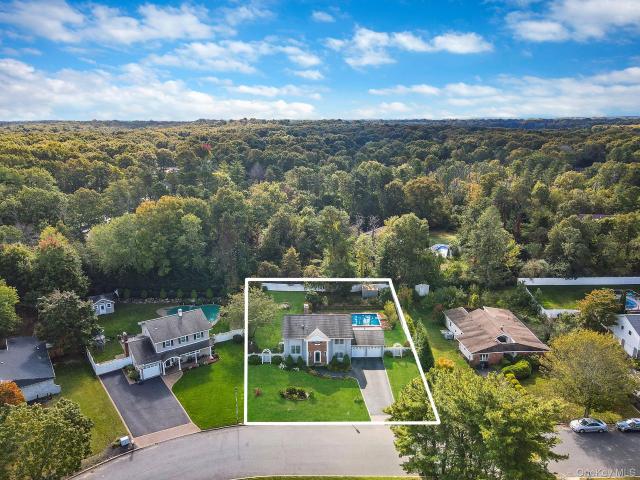 House for sale in East Shoreham, Town of Brookhaven