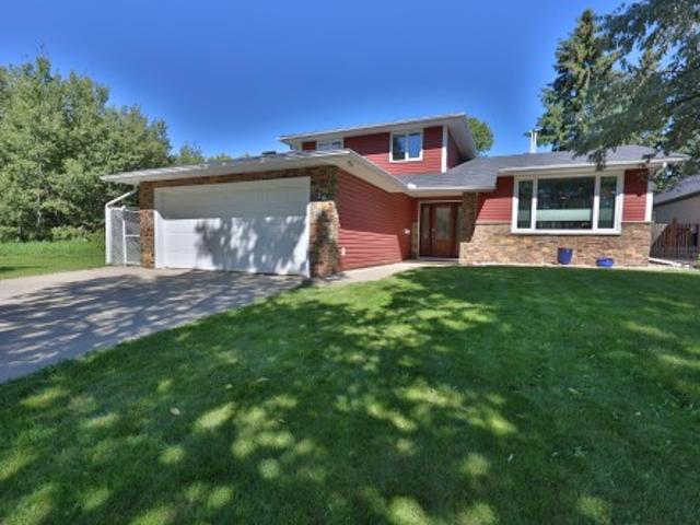 House for sale in Saint Albert, Alberta
