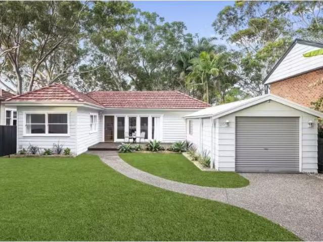 House for rent in Caravan Head, Sydney
