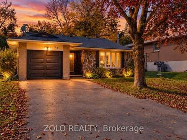 House for sale in Orangeville, Central Ontario