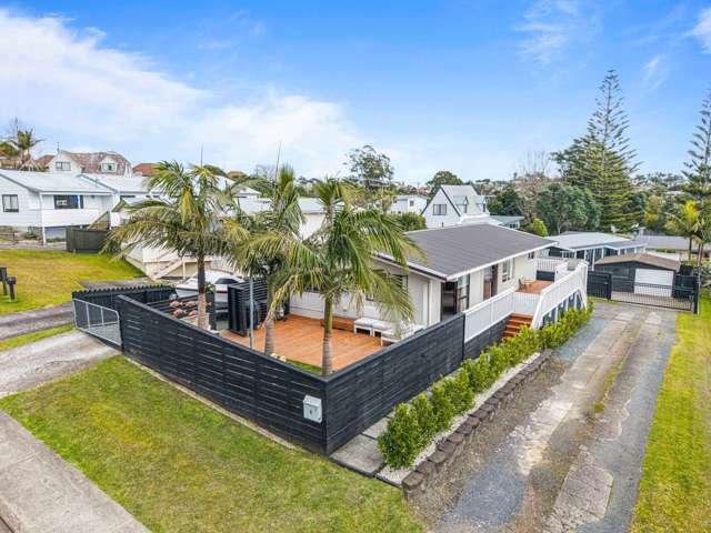 House for sale in Whangaparāoa, Hibiscus and Bays