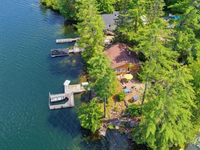 House for sale in Les Collines-de-l'outaouais, Quebec
