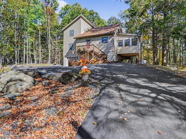House for sale in Lake Township, Wayne County