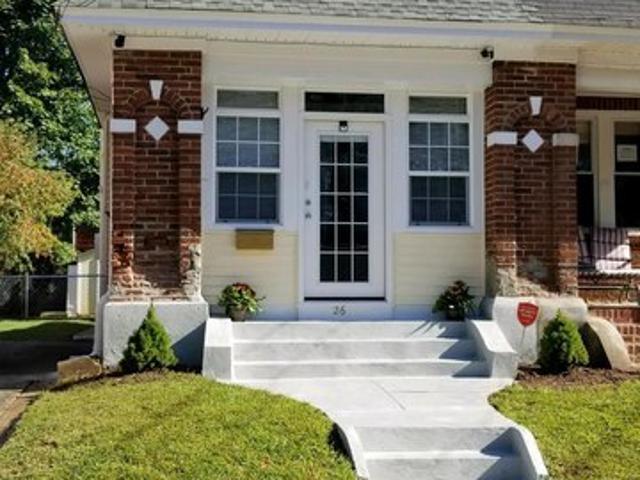 Townhouse for sale in Trenton, New Jersey