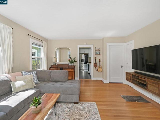 House for sale in Crockett, California